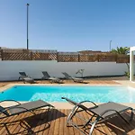 Willa Buena Onda Modern Design, Heated Pool *