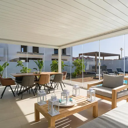 Villa Buena Onda Modern Design, Heated Pool