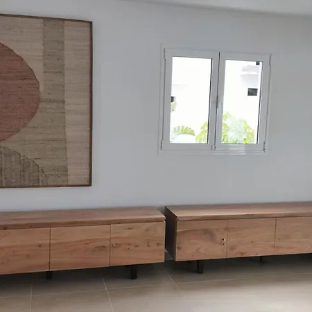 Buena Onda Modern Design, Heated Pool Villa