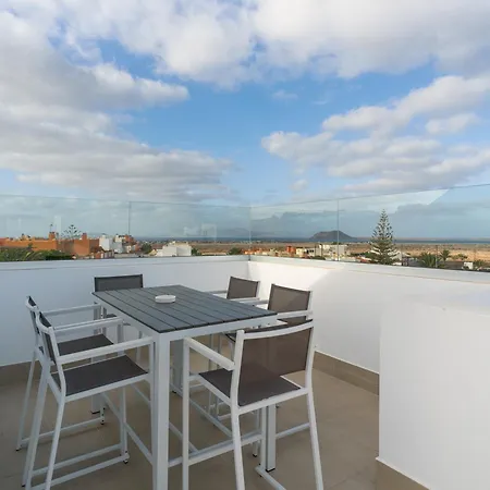 Buena Onda Modern Design, Heated Pool *