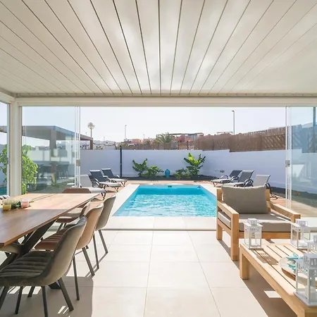 Buena Onda Modern Design, Heated Pool 빌라 코라레호