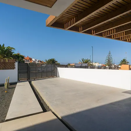 Villa Buena Onda Modern Design, Heated Pool Corralejo