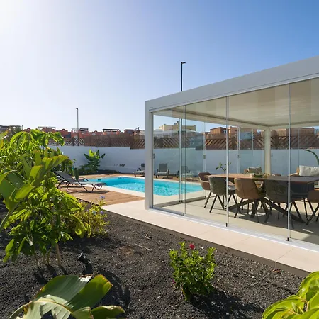 Buena Onda Modern Design, Heated Pool 빌라 코라레호