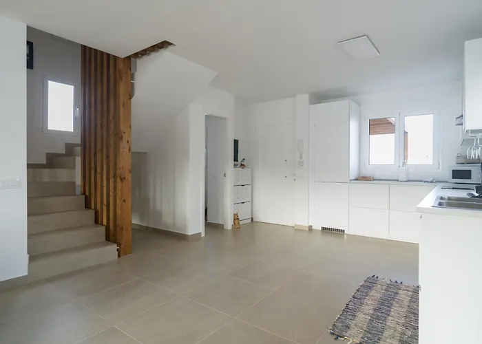 Buena Onda Modern Design, Heated Pool * קורלחו