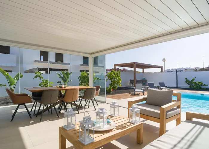 Buena Onda Modern Design, Heated Pool * קורלחו