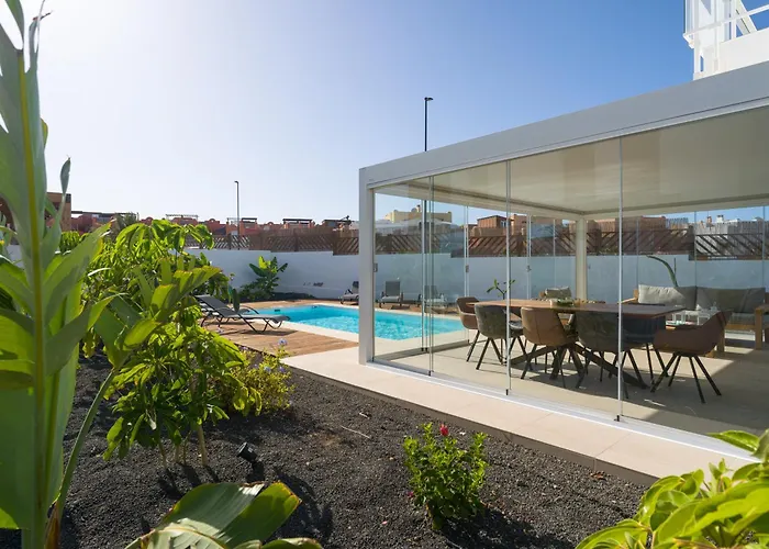 Buena Onda Modern Design, Heated Pool فيلة كوراليهو
